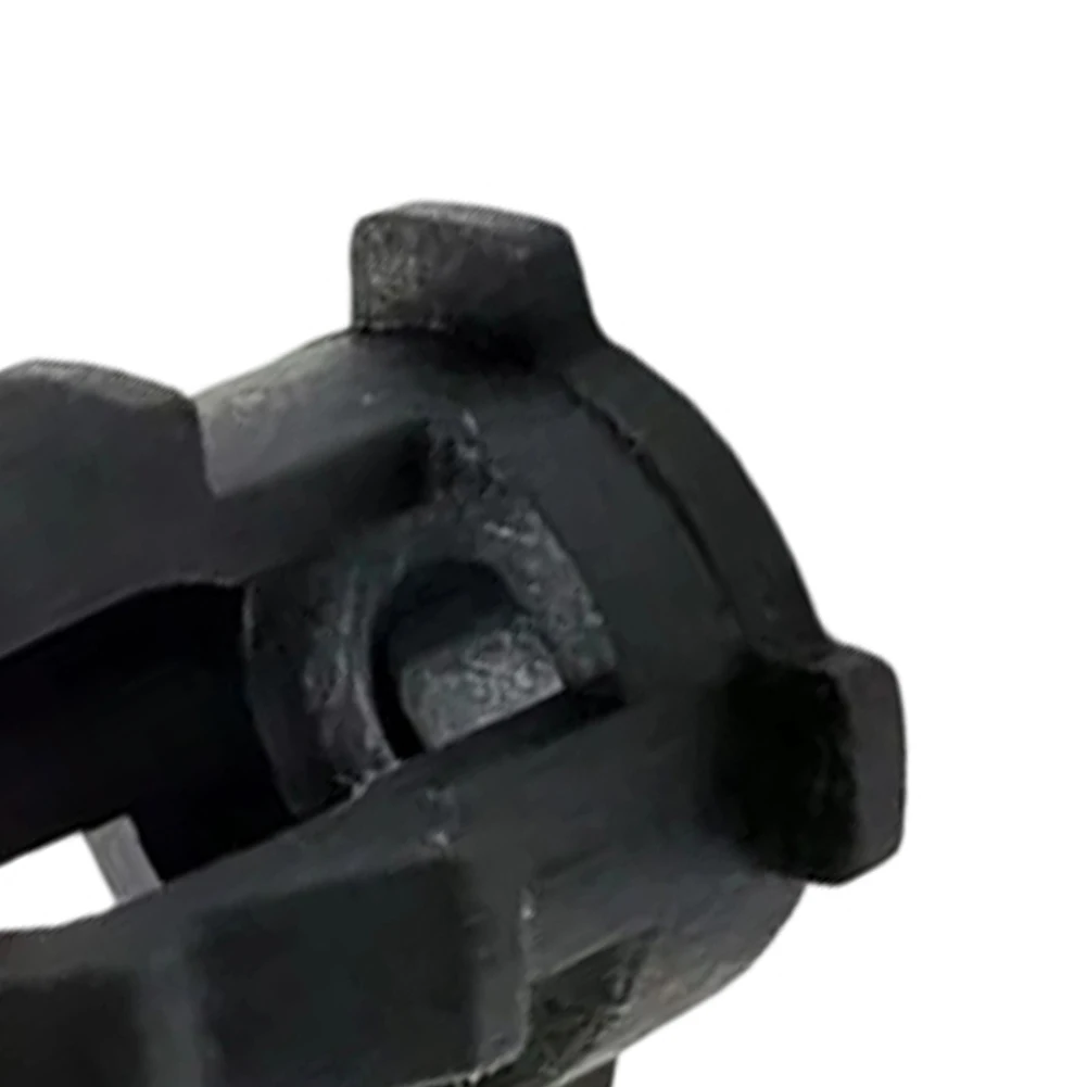 

Black Gear Shift Cable Kit Gear Shift Cable For Transit Mk7 Direct Replacement Part Plastic And Rubber Build OE Number 1749585