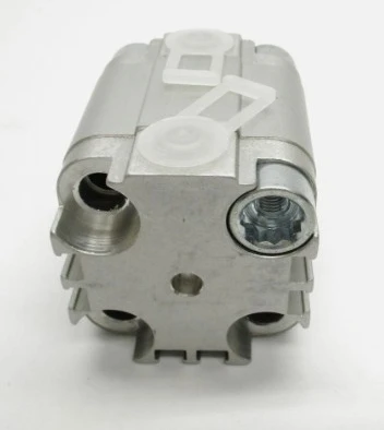 Brand New Original ADVU-32-15-P-A ADVU 32 15 P A Expedited Shipping
