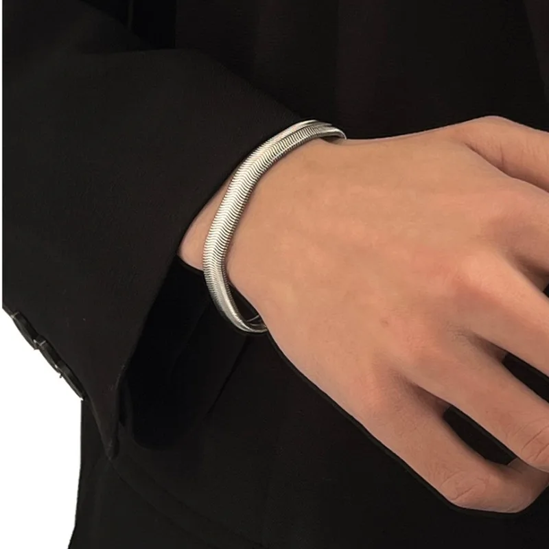 Snake Bone Bracelet for Men and Women, INS Minimalist Trendy Brand Jewelry, Simple and Versatile Snake Bone Chain Bracelet
