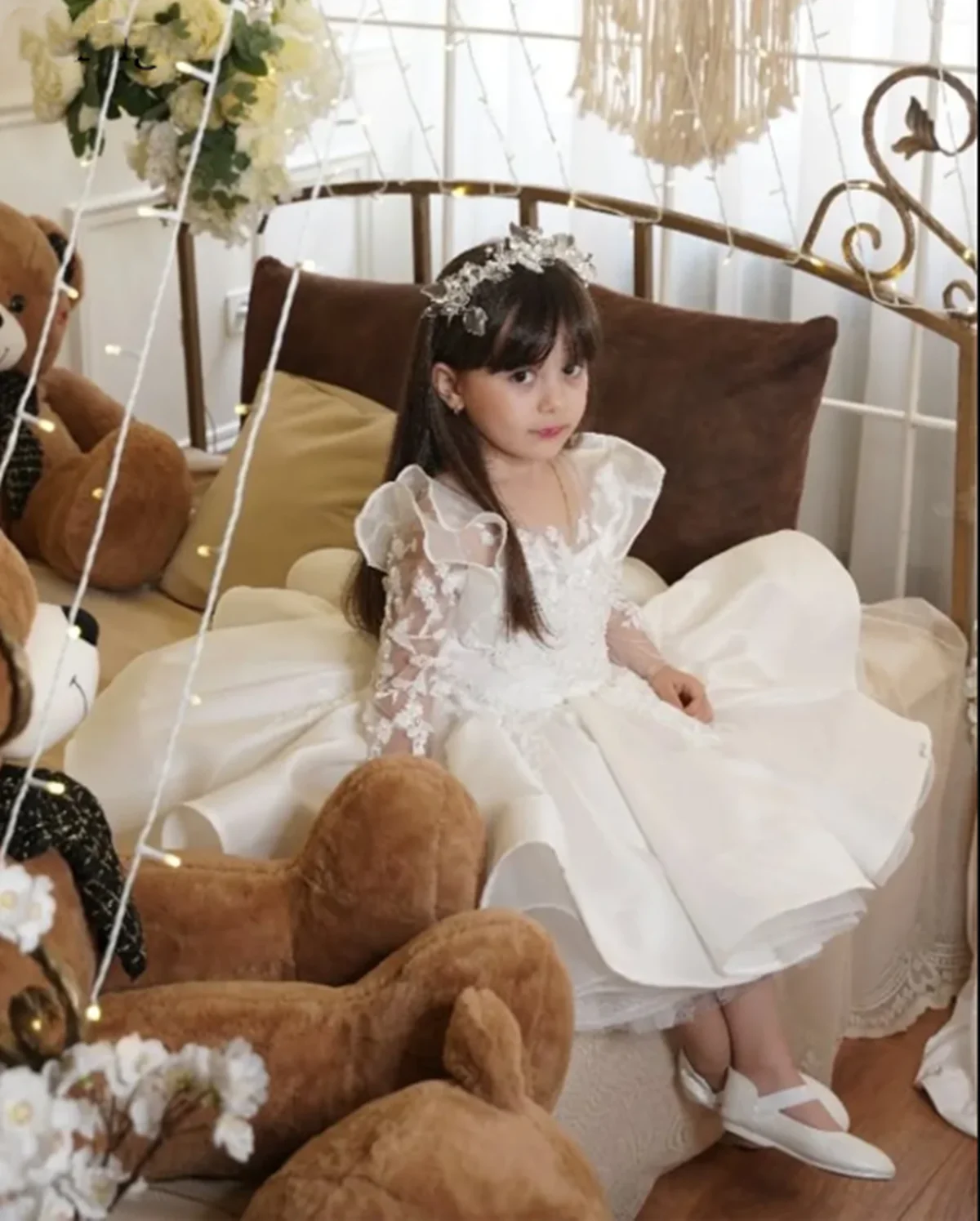 Lvory Tulle Girl Flowers Dresses Appliques O Neck Puff Short Sleeves A Line Birthday Party Dress Princess Kid Customized