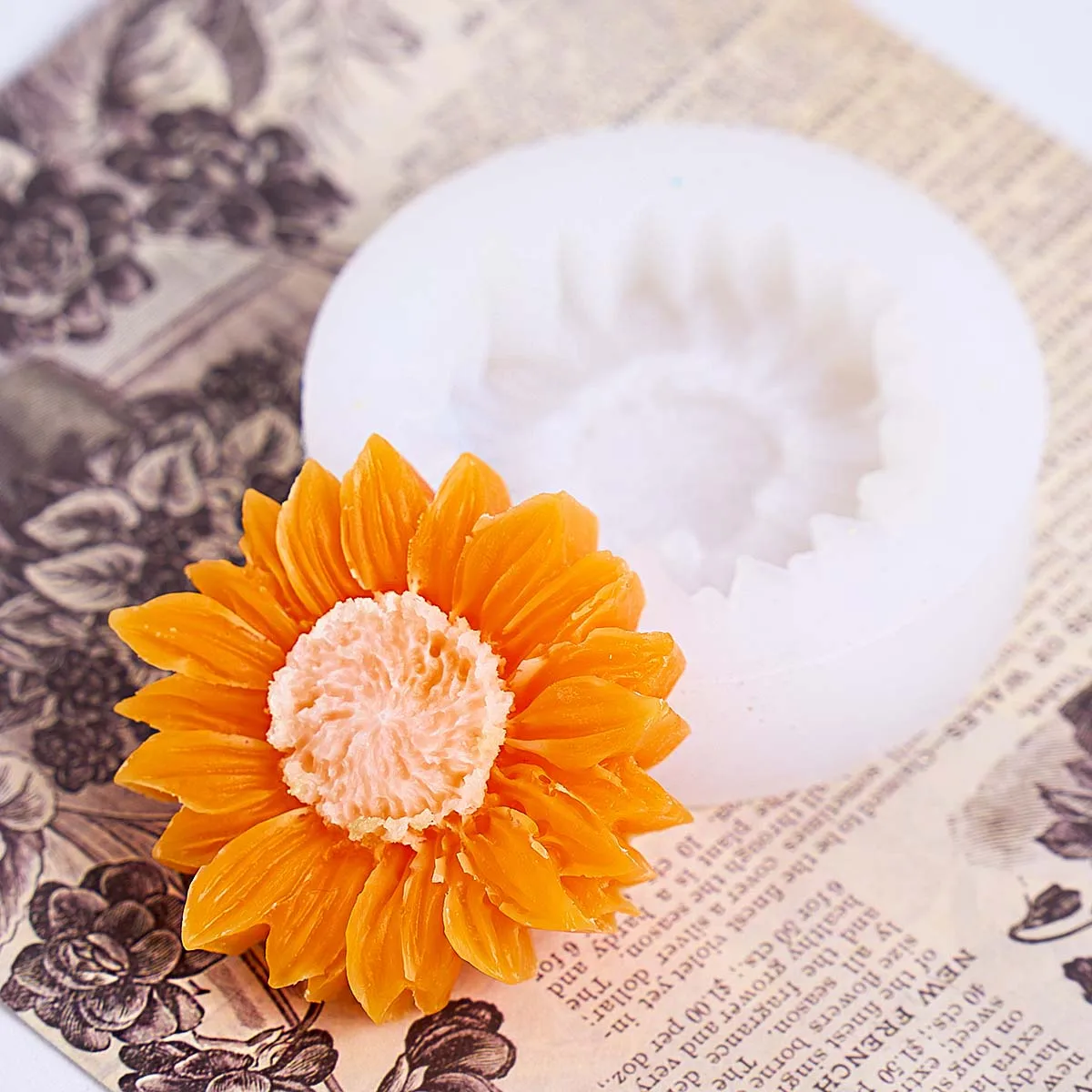 DIY Simulieren Sonnenblumen Silikon Kerze Form Handgemachte Herstellung 3D Blütenblätter Handwerk Geschenke Gips Harz Formen Wohnkultur Liefert