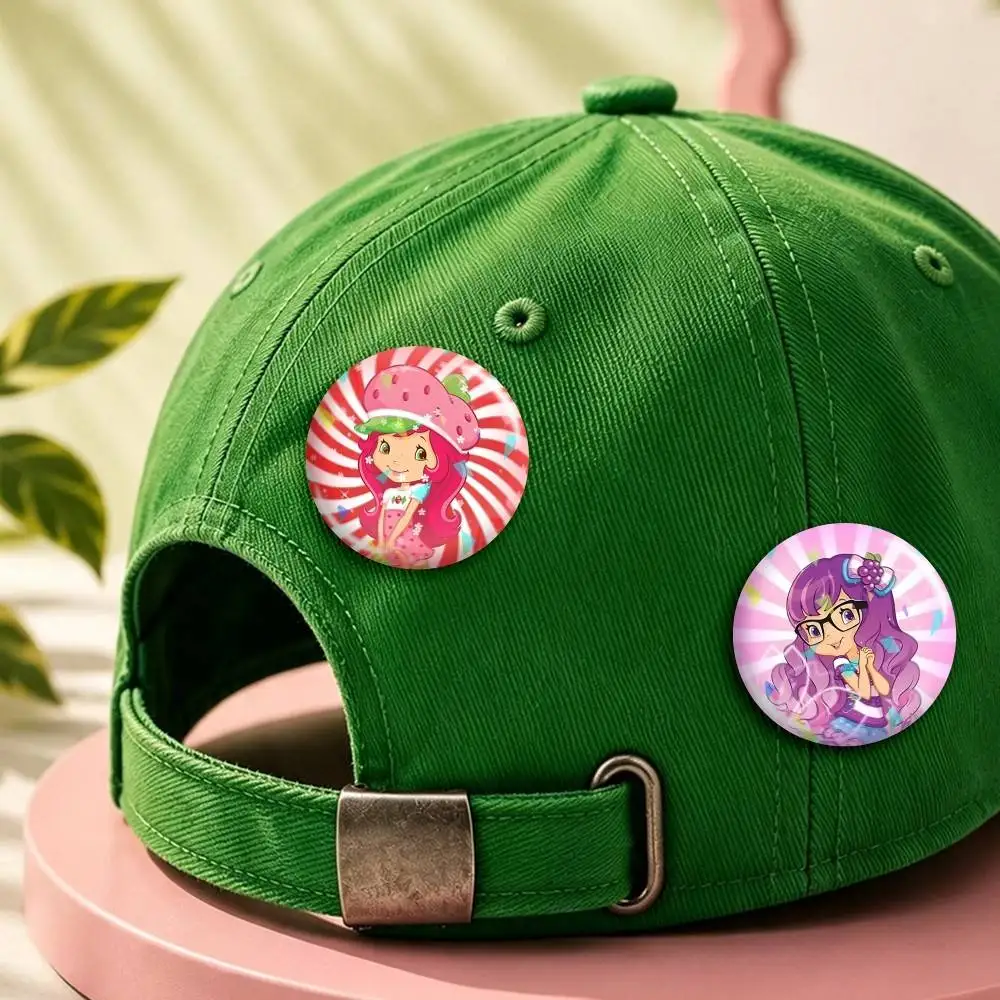 Lovely Strawberry S-Shortcake Girl Series Round Badge Pins Creative Pins Bag Decor Accessories Fan Collection Gifts for Friends