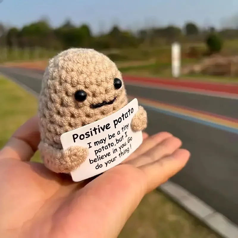 New Positive Energy Potato Hug Pocket Mini Handmade Plush Wool Knitting Doll With Card Funny Christams Gift Home Room Decoration
