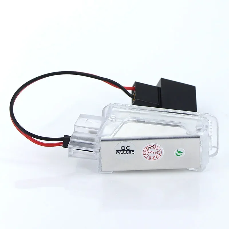 2pcs White LED Courtesy Glove Box Under Door Foot Light for VW Touareg Tiguan Eos Passat SKODA SUPERB 2016 - 3V