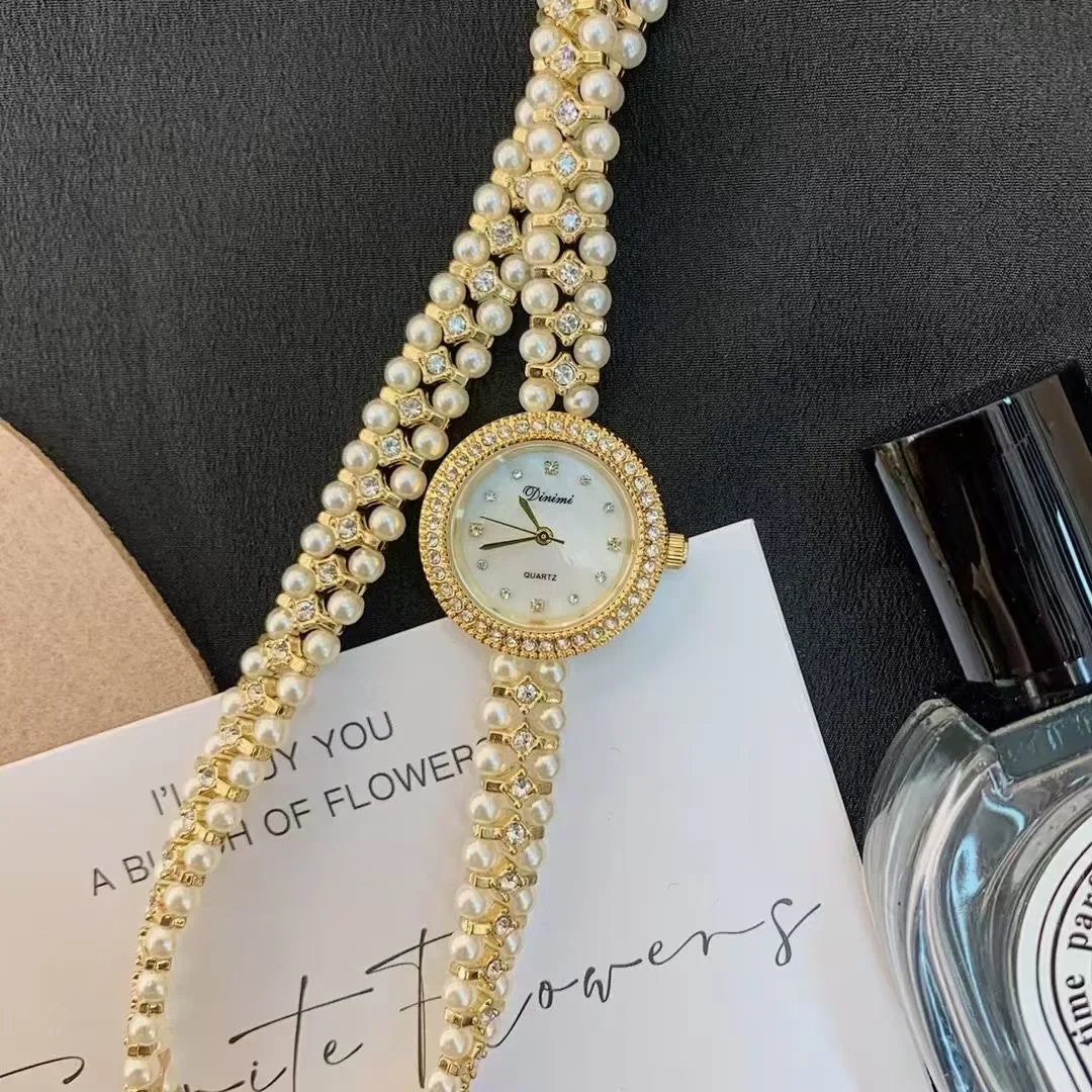 Jam Tangan Kuarsa Wanita Baru Jam Tangan Wanita Baja Tahan Karat Reloj Mujer Jam Persegi Oval Emas Dial Bunga Berlian Sederhana Mewah