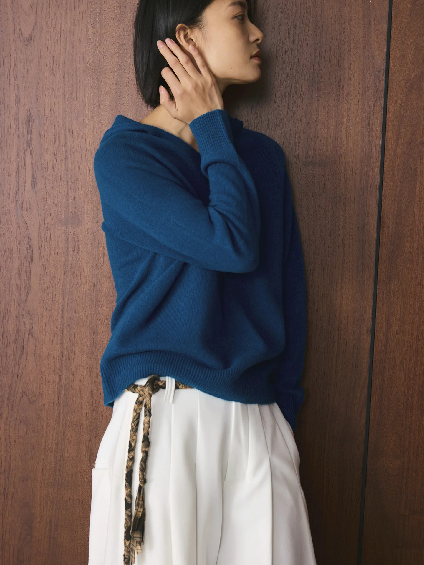 

Зимний новый корейский стиль, простой и ленивый однотонный вязаный шерстяной свитер с v-образным вырезом, свободный топ для женщин