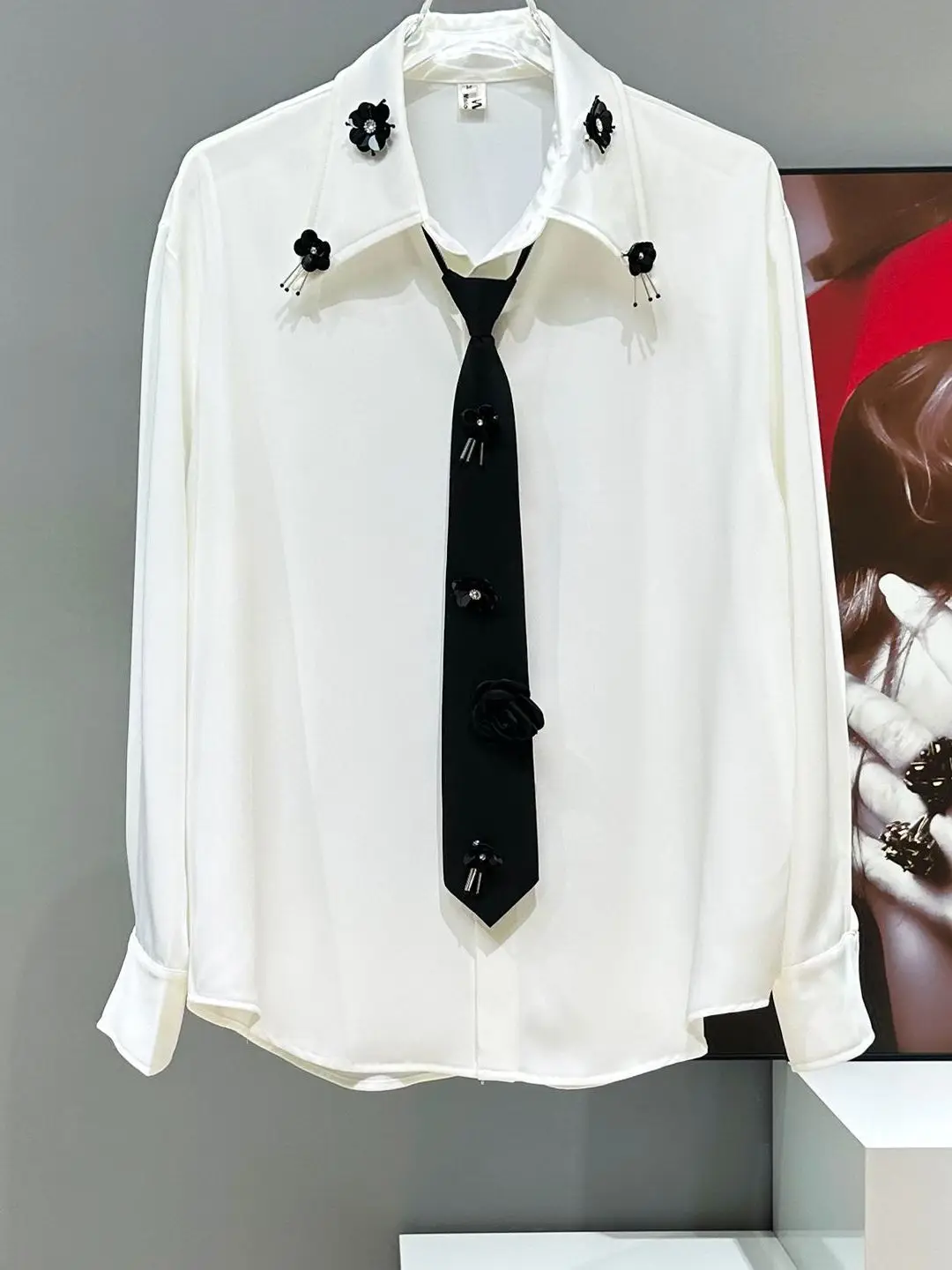 

Casual Men's Shirt Floral Design Fashionable Handsome Loose Fit Long Sleeve Button up Regular Length No Brand Registered Trad...