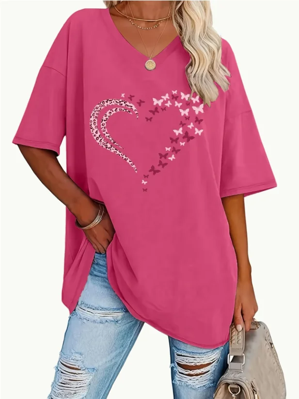 T-shirt lengan pendek kerah V musim panas wanita ukuran besar dengan pola cetak cinta