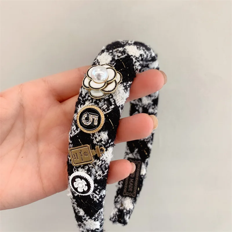 2024 New Camellia tweed Black /White Women plaid hairbands