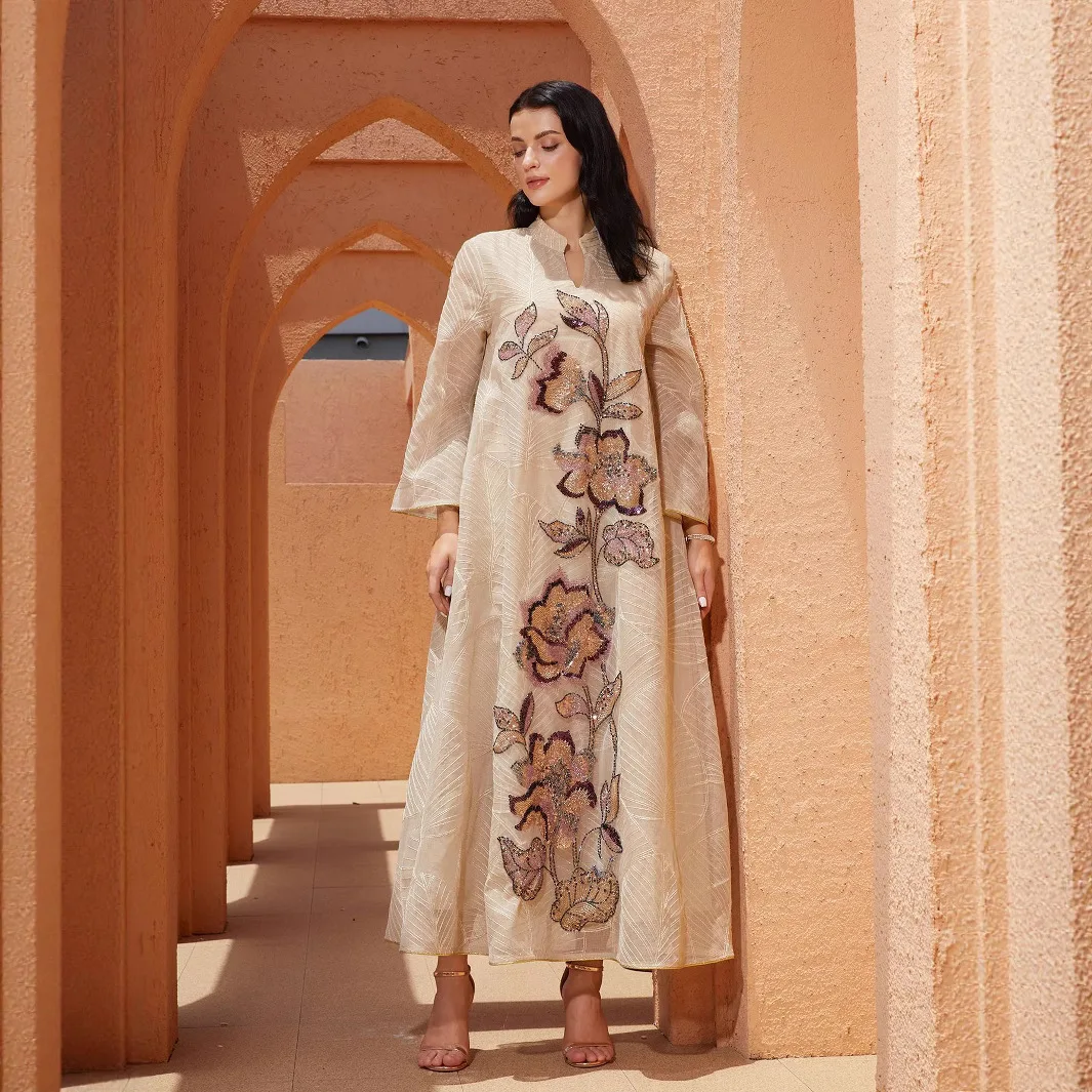 

New Mesh Embroidered Dress Gorgeous Muslim Robe Ethnic Clothing Applique Splicing Women's Stage Performance Costume Accessories