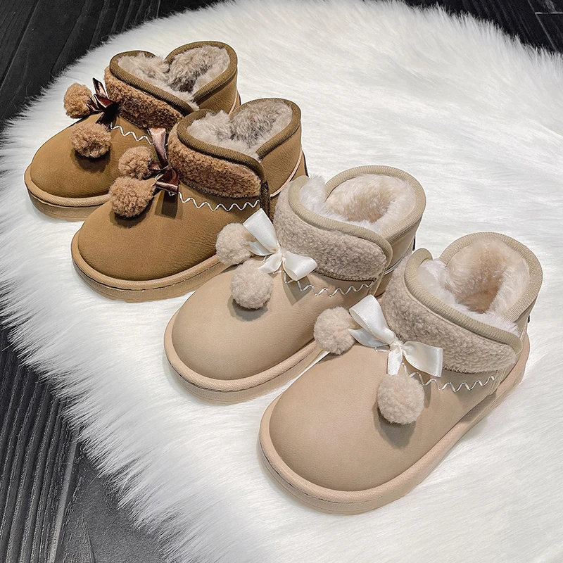

Kids Snow Boots with Thick Fur Cute Girls Princess Short Boots Korean Style Versatile 2025 Winter New Children Ankle Boots Furry