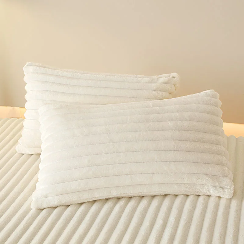 

Faux Rabbit Fur Pillowcases Winter rectangular pillowcase 2PCS Coarse Stripes 48x74cm pillow Cover Adult pillow case for bed