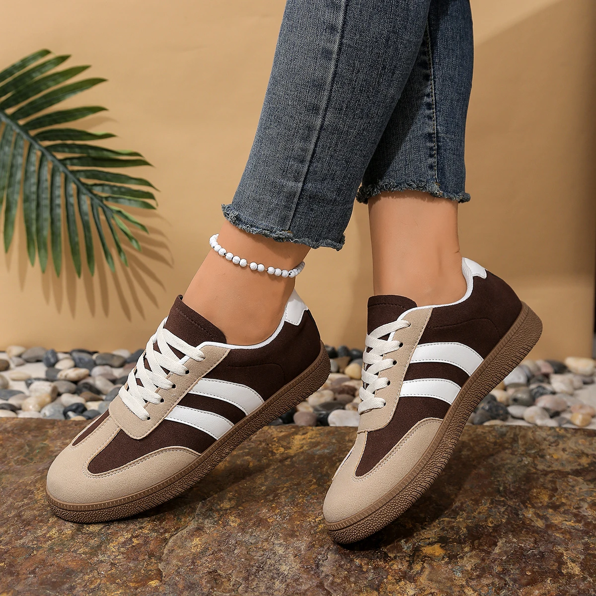 

*Spring/Autumn Elegant Round Head Lace up Running Sports and Leisure Shoes Fashionable Hot Selling New Comfortable Women's Shoes