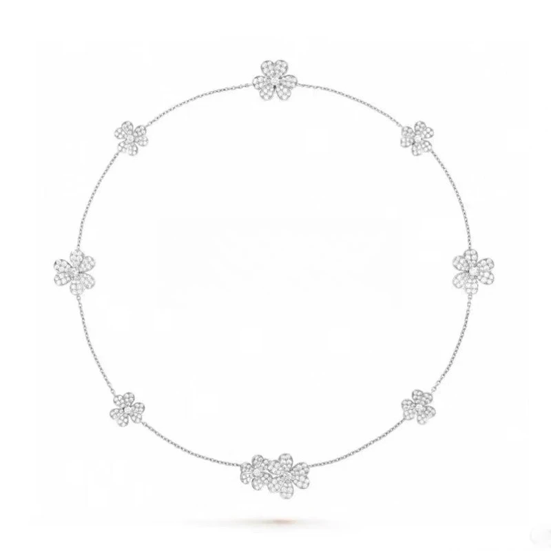 

PT950 Platinum Clover Women's Necklace with Light Luxury and High Luxury, Simple Clavicle Chain, Gift Chain for Best Friends