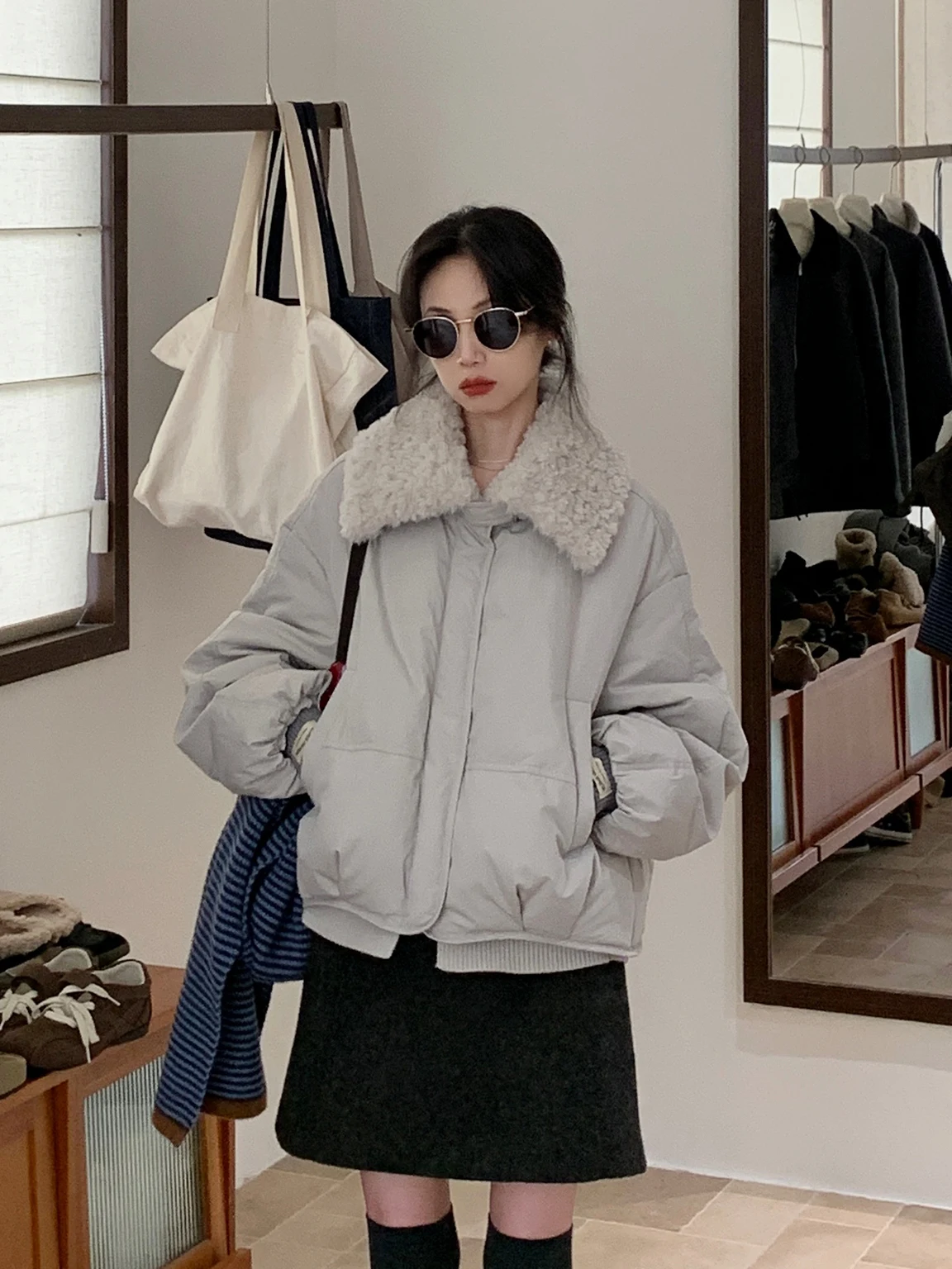 

BRIVIN Women's Woolen Lamb down Jaet Geese Feather Loose Fit Turn-down Collar Autumn Winter New Sle Casual Commute Outerwear