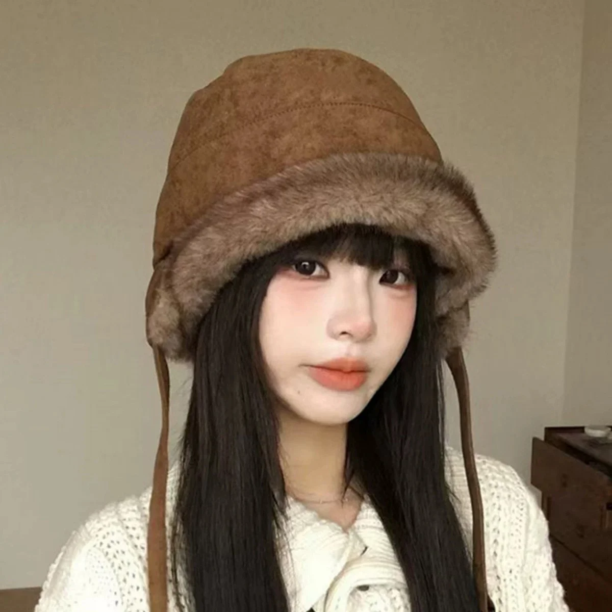 女性用冬用フリース裏地付きフィッシャーマンズハット耐寒性、防風性耳を覆うバケットハットロールブリムモンゴルスタイルキャップ