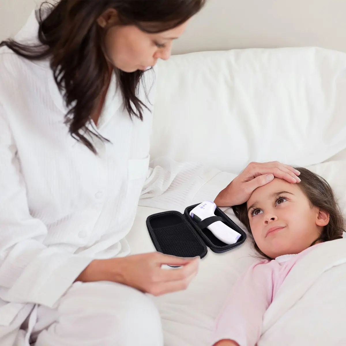 

Чехол для термометра на лоб, водонепроницаемая защитная сумка из ЭВА с ремешком, компактный размер для портативных цифровых термометров, черный цвет