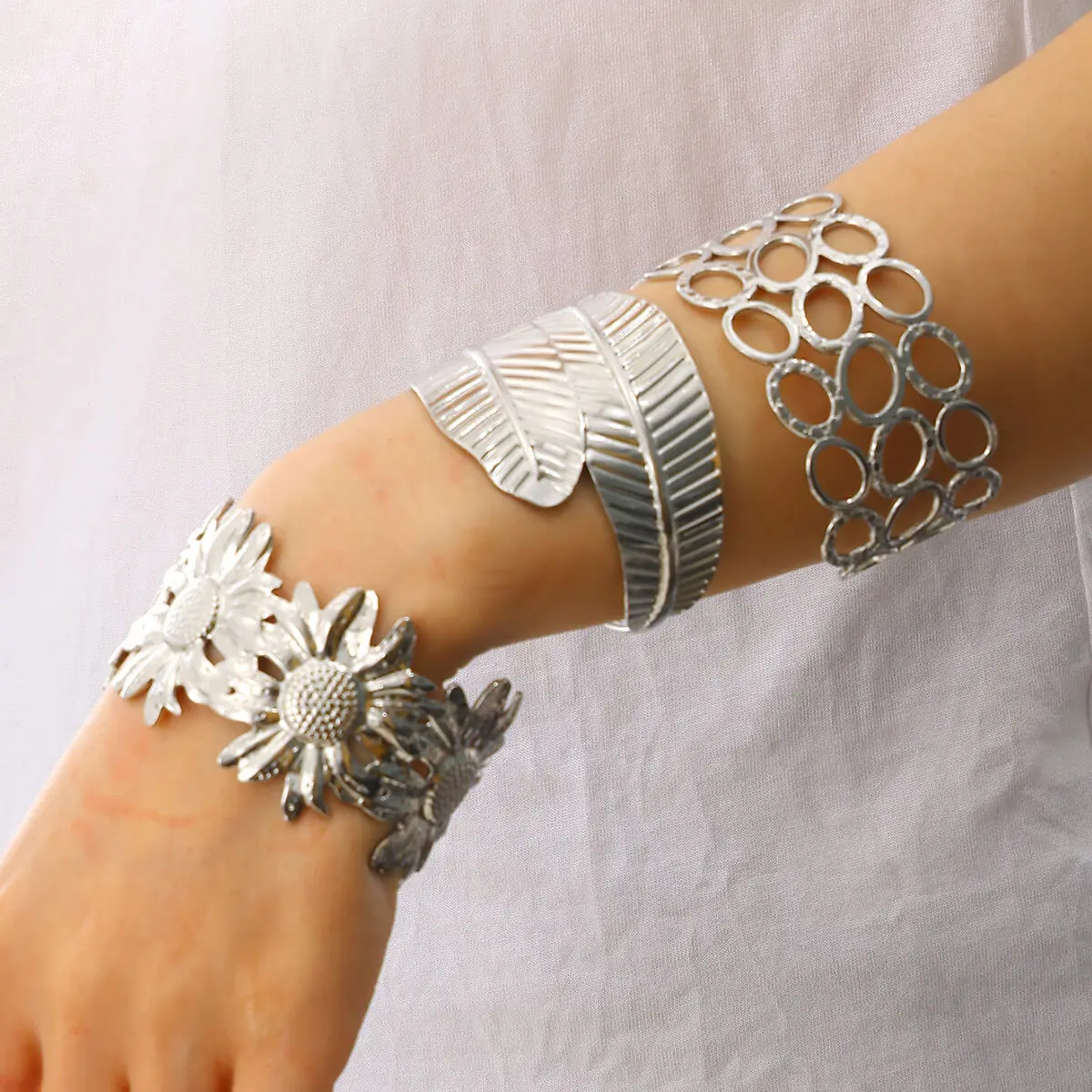 Chic Chunky Wide Cuff Bangles Bracelet For Women Flower Leaf Stainless Steel Broad Surface Pulseras Jewelry Punk Hiphop Gifts