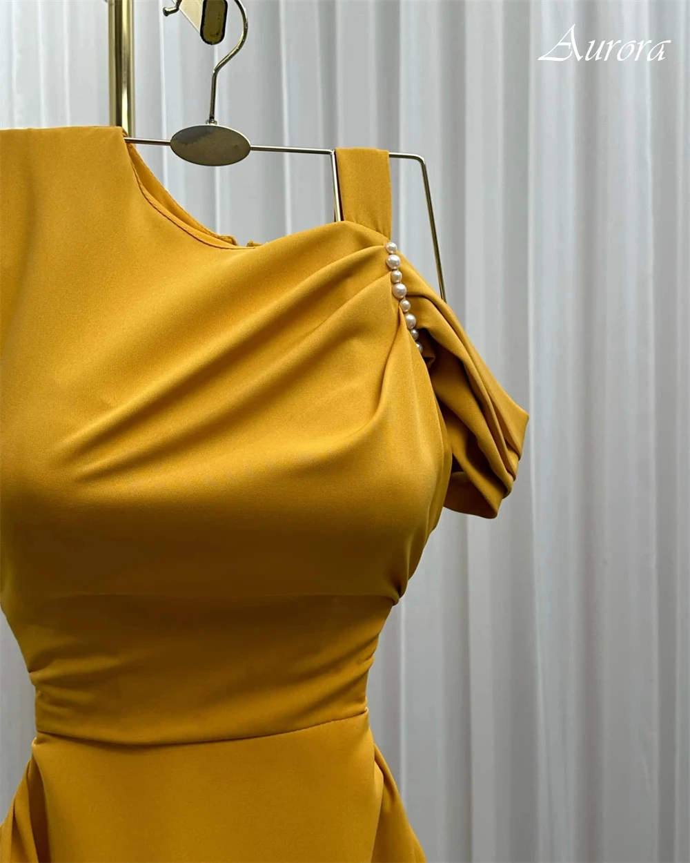 تخصيص جودة عالية قبالة الكتف جيرسي فساتين السهرة رائعة اللؤلؤ سستة الظهر حزب اللباس الفاخرة المشاهير العباءات