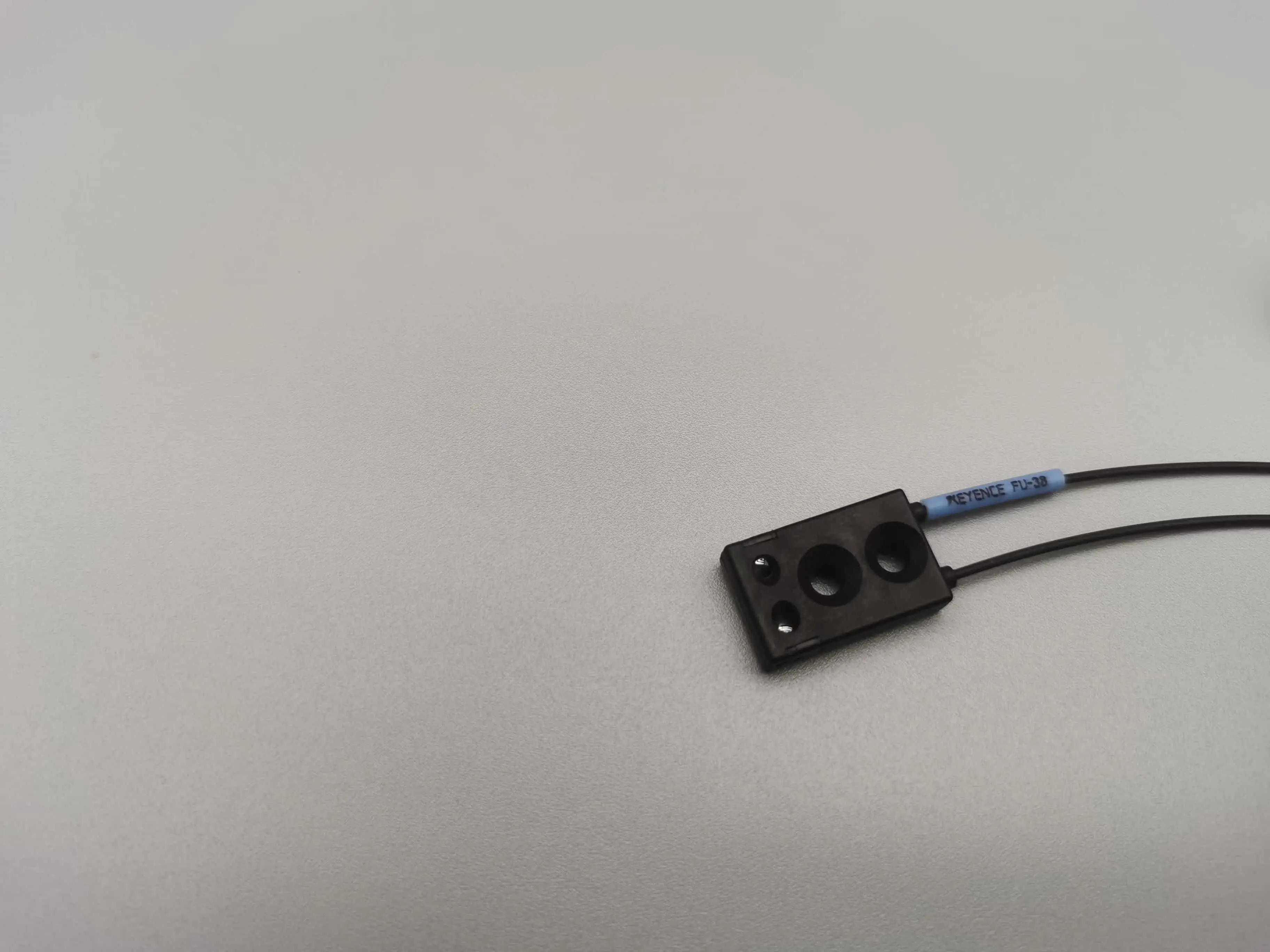 KEYENCE FU-38 Limited Edition Reflective Fiber Optic Sensor New Arrival from Keenix