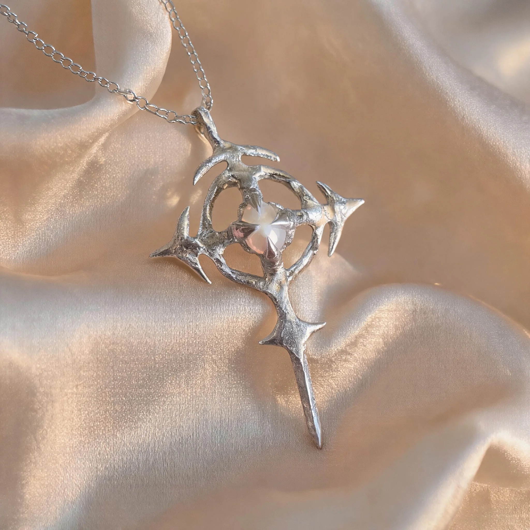 62mm Thorn Cross Freshwater Pearl Pendant Color Options Handmade Soldered Jewelry Gothic Vintage Statement Charm for Women Men N