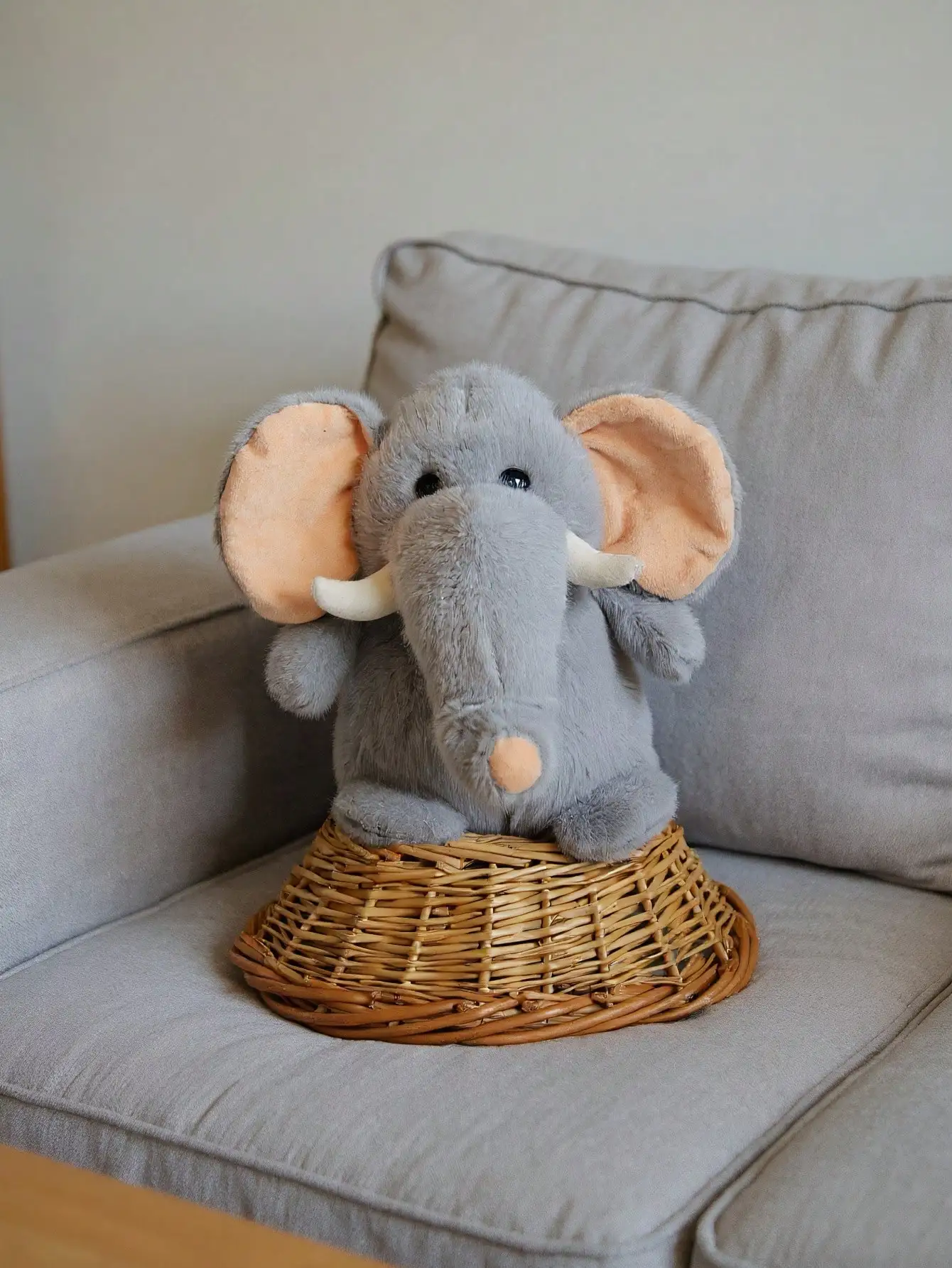 

1 шт., 25 см/9,84 дюйма, милая плюшевая игрушка в виде слона, очаровательная мягкая кукла-животное, идеальный подарок для девочек на день рождения, Рождество, Хэллоуин