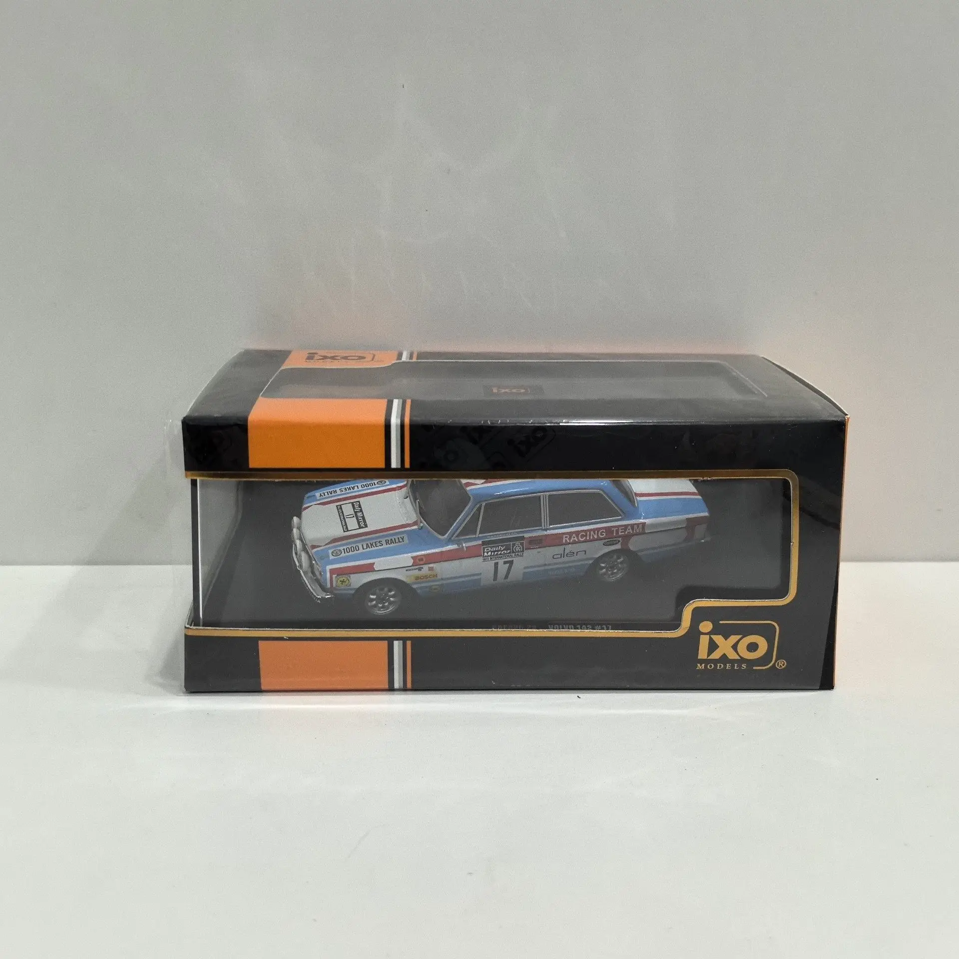 

Модель IXO 1:43, масштаб 142 # Модель автомобиля из сплава 5А, 1972 год, 17