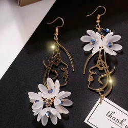 China-Chic Acrylic Flower Crystal Tassel Earrings for Women Girls Creative Design Asymmetric Face Drop Earrings Jewelry Gifts