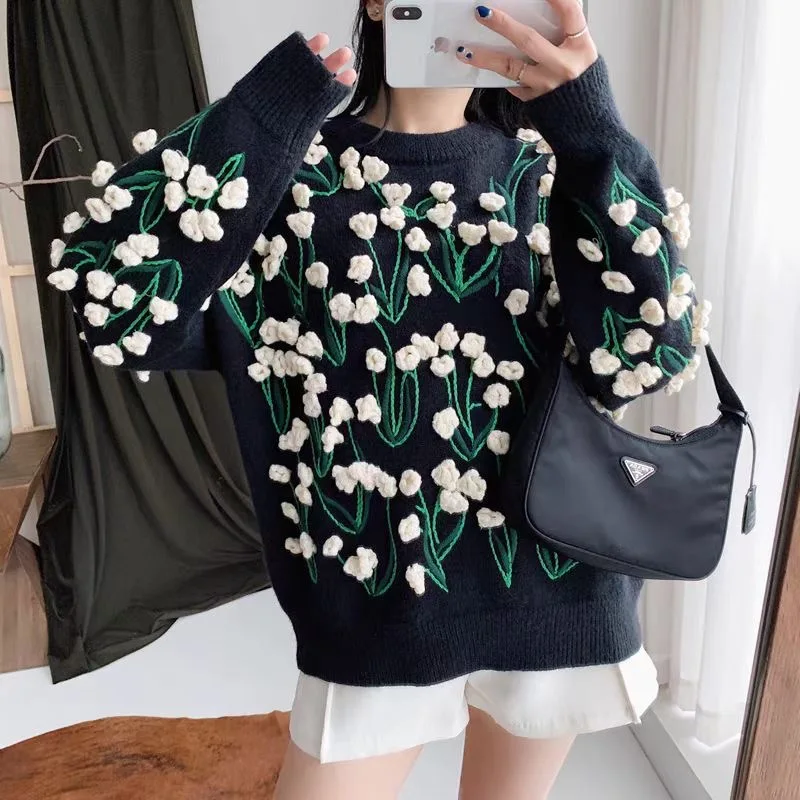 Vintage Women's Sweater 3D Flower Handmade Embroidery Stitchwork Knitted O Neck Cashmere Pullovers Elegant Unique Jumper N137