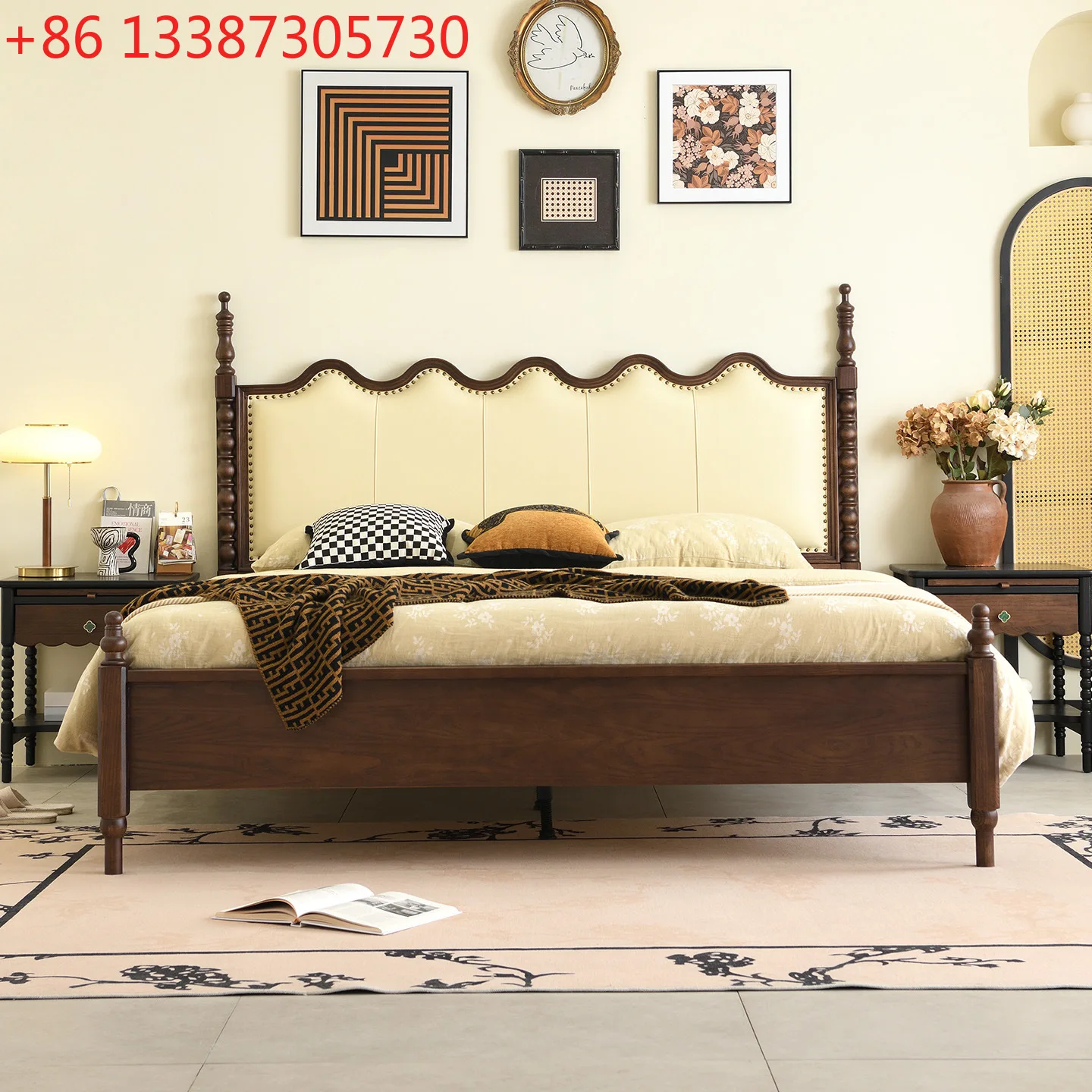 

Французская ретро-кровать из массива дерева с кожаной обивкой, американская двуспальная кровать для главной спальни, кровать в винтажном стиле с эффектом волнистости.