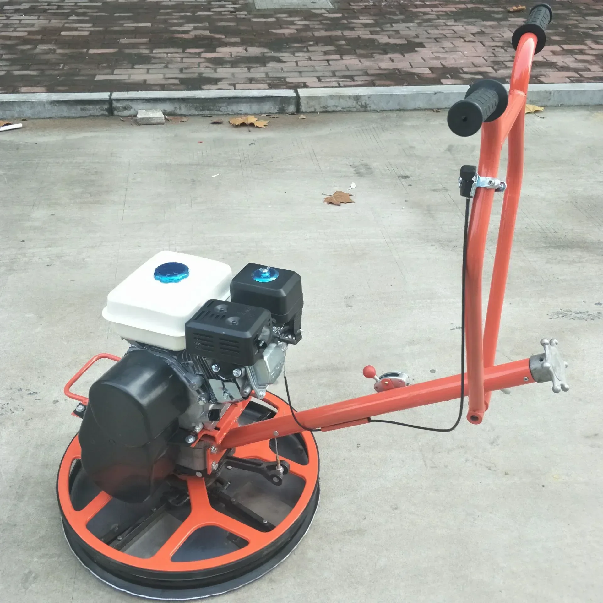 

Hot Sales600mm 24 Inches Concrete Floor Power Trowel Machine For Sale