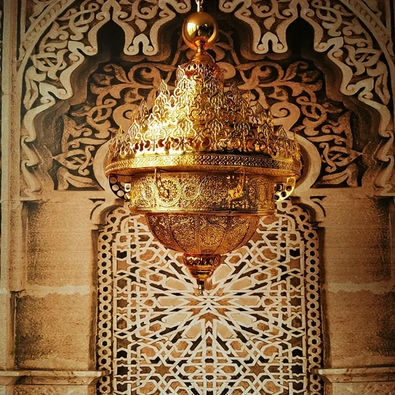 

Saudi Arabia Classical Flame Pendant Light Zen Art Gold Lustre Hollow Carved Moroccan Lamp Hotel Buddha Hall Loft Restaurant