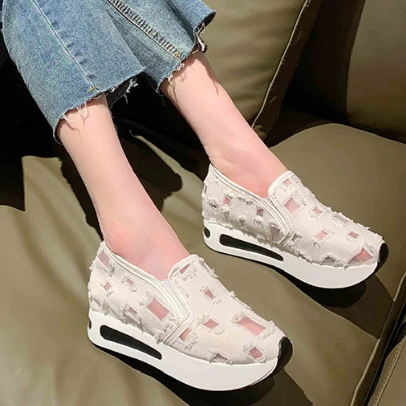 

2025 New Fashionable Thick-soled Wedge Heel Women's Hollow Breathable Slip-on Casual and Comfortable Sneakers