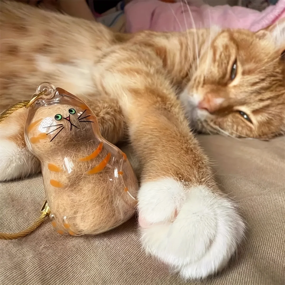 2/6 Stück Katzenhaar-Andenkenbox, hängende Drehkapsel, niedliche katzenförmige versiegelte Tierhaar-Aufbewahrungskapseln, DIY-Gedenk