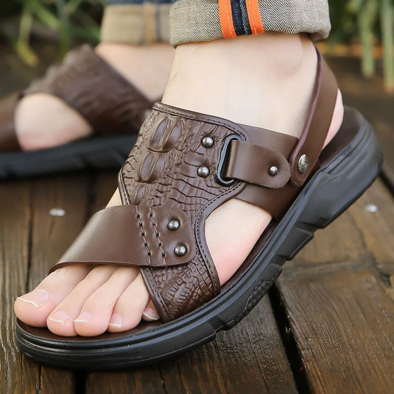 Fashion Sandals 2 in 1 Slippers Men Sandals Summer Slippers Beach Shoes Non Slip Breathable Wear Resistant Thick Sole Soft Sole