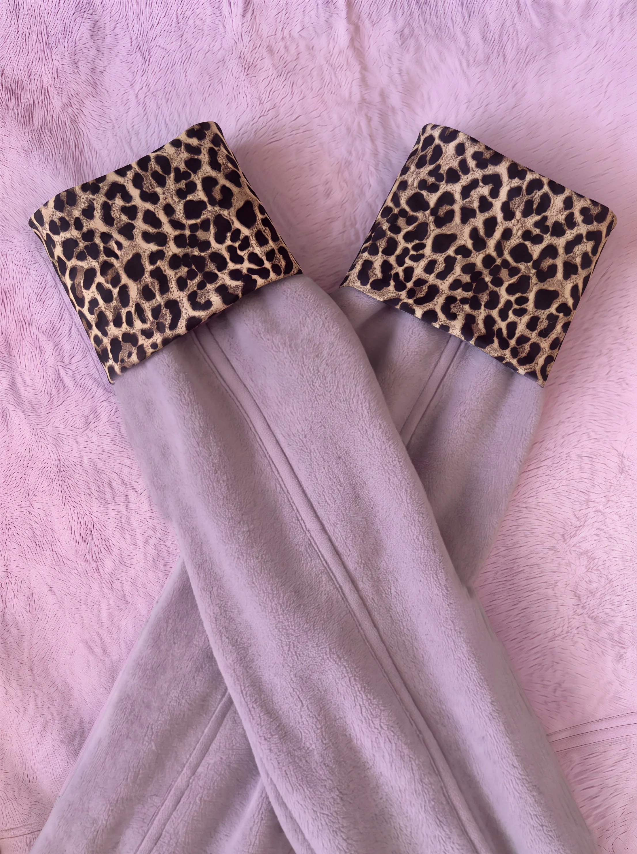 Damen-Leggings mit Leopardenmuster, hoher Taille, mit Fleece gefüttert, dick, warm, kältebeständig, Thermohose zum Skifahren, für Outdoor-Aktivitäten im Winter und den täglichen Gebrauch. – Detail 4