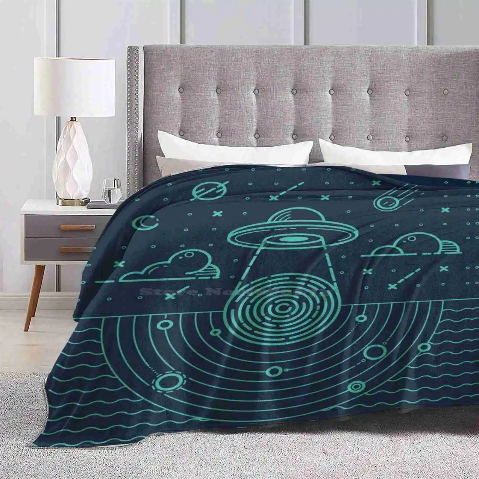 Ufo In Dark Night. Creative Design Light Thin Soft Flannel Blanket Alien Attack Beam Civilization Crop Fly Galaxy Night