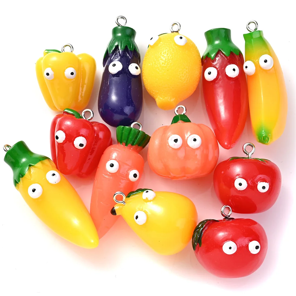 5 Stück 3D Gemüse- und Obst-Anhänger: Tomate, Paprika, Kürbis, Zitrone, Aubergine, Harz-Kreativanhänger für die Schmuckherstellung – Detail 8