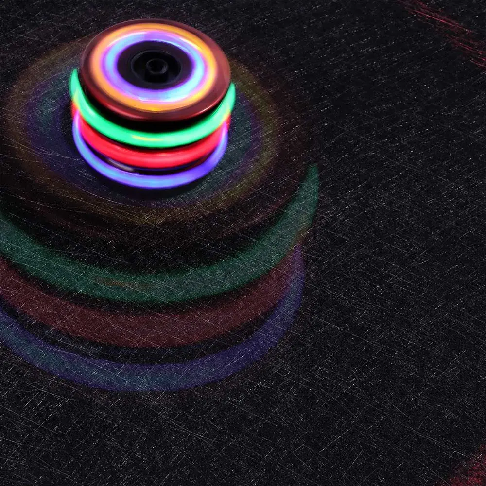 Interesująca Zabawka Dźwiękowa Świecąca Zabawka Linia Laserowa Żyroskop Kolorowy Żyroskop Muzyczny Żyroskop Obrotowy Imitacja Drewna Żyroskop Muzyczny Żyroskop
