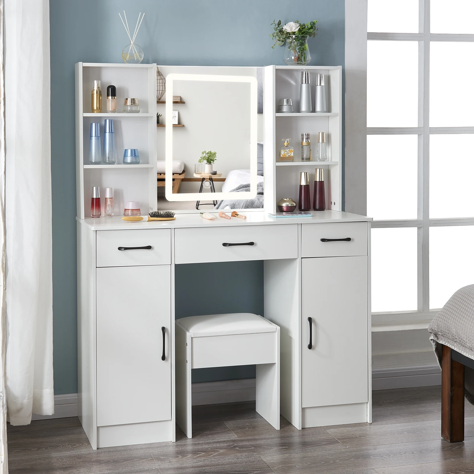 【صفقات 11.11، عروض الجمعة السوداء 2025】مجموعة زينة كبيرة بمرآة مضاءة LED وطاولة مكياج مكونة من 3 أدراج