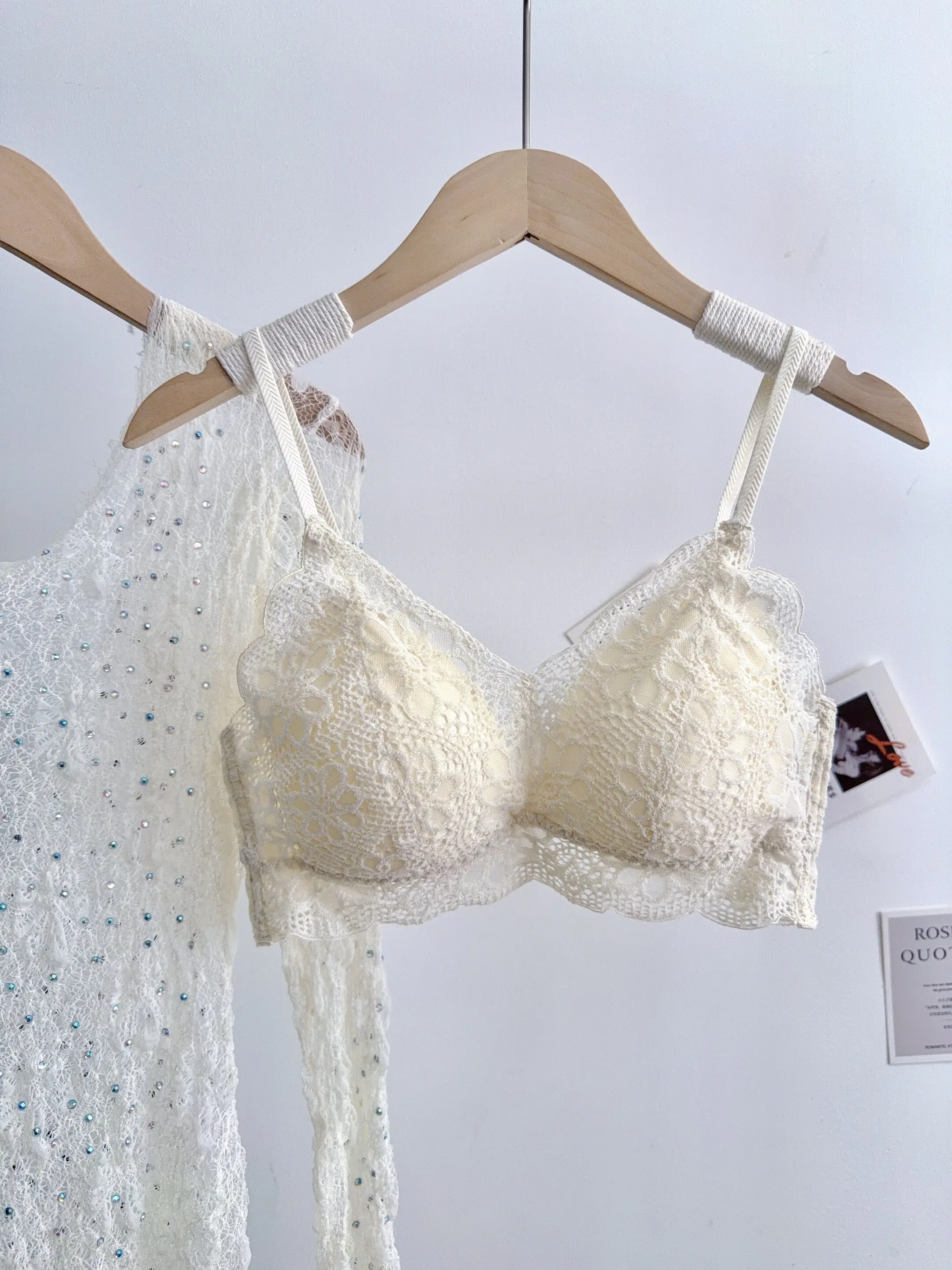 

French Lace Back Beauty Bra, Wireless Thin Summer Style, Push-up & Lift for Small Bust, Anti-sagging & Side Fat Control Underwea