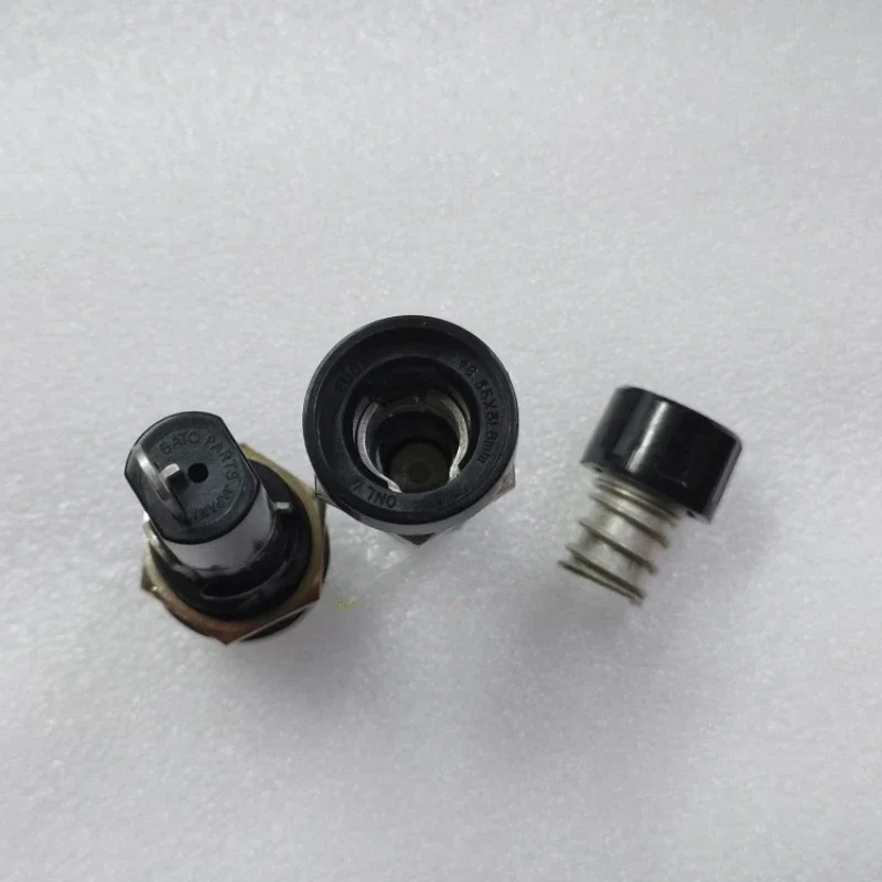 1PCS SATO PARTS  F-70 250V 30A High Temperature Resistant Fuse