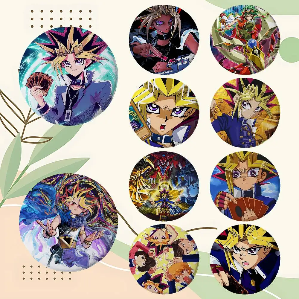 Cartoon Yu-Gi-Oh Broschen Stilvolle Anstecknadeln Exquisite Runde Abzeichen Taschenaccessoires Schmuck Geschenke