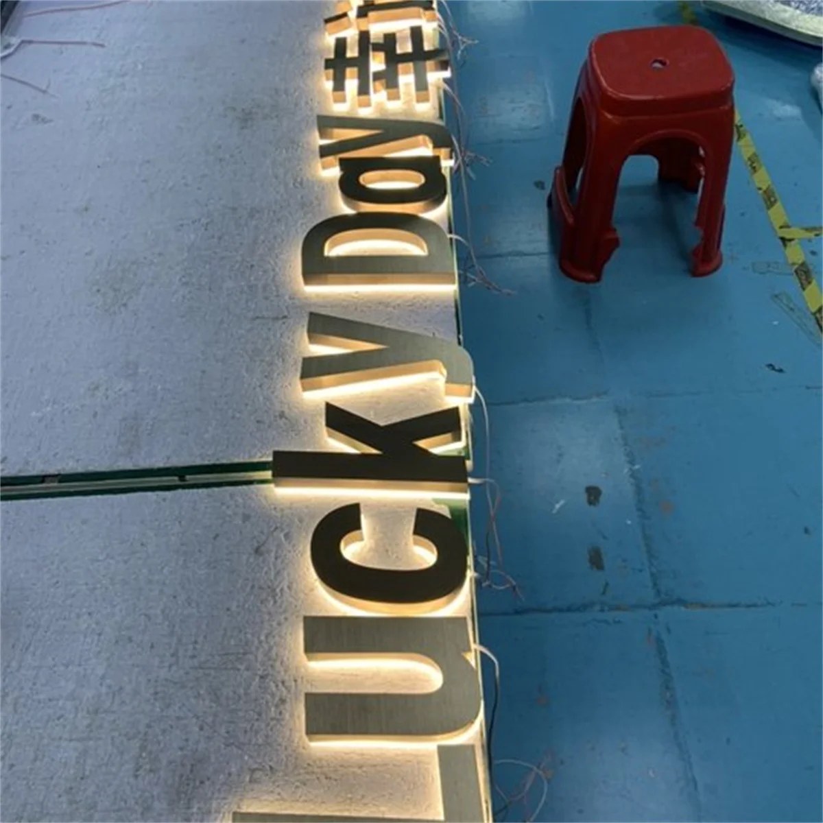 3D Número Metal Backlit Letter Sign, impermeável, ao ar livre, Escritório, Publicidade, Backglow Board, Loja, Iluminado