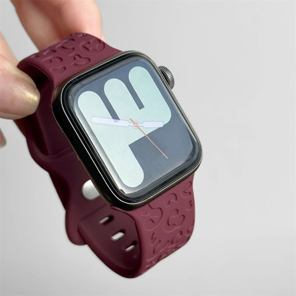 Cute 3D Leopard Prints Silicone Band Loop For Apple Watch 45mm 41 40 44 42 38mm Lovely Soft Sports Strap For Series 9 8 7 6 5