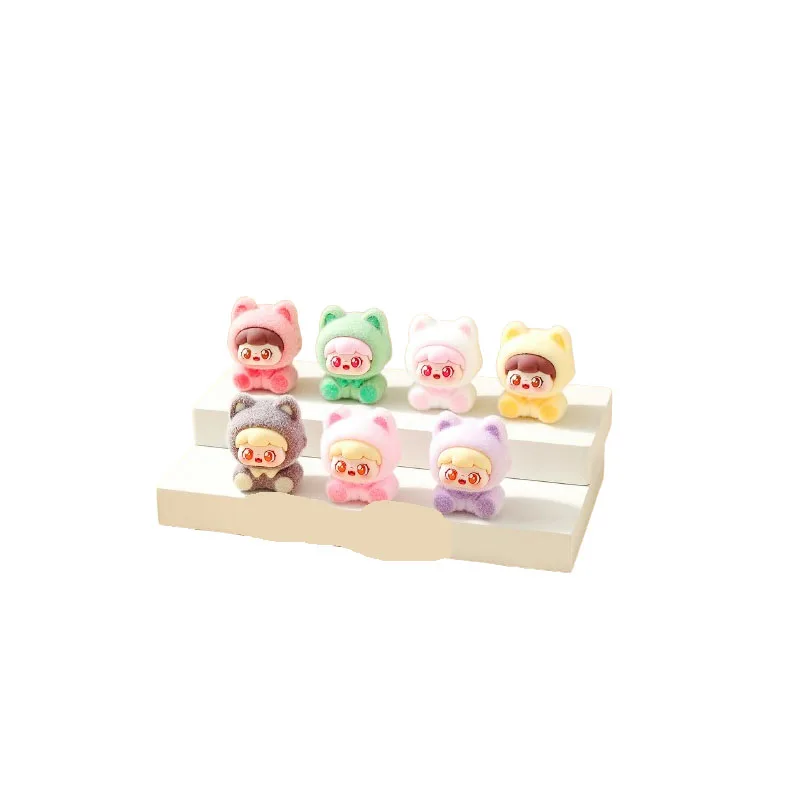 9 قطع من دمى القطط اللطيفة التي تلمس الحلي المنزلية على سطح الطاولة #6