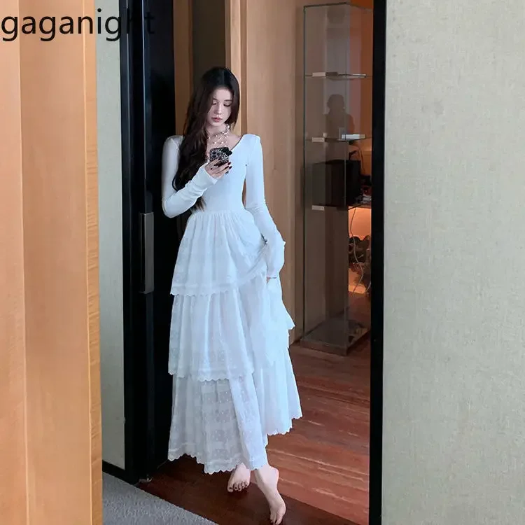 Gaganight Women Ballet Style Gentle Temperament Long Sleeved White Base Dress Women's 2024 Autumn New High end Cake Long Dress