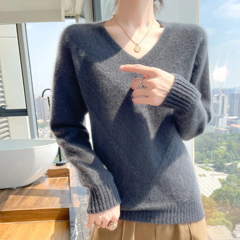 

Autumn and winter new 100% wool base sweater for women, V-neck long sleeved slim fit, thick sweater versatile