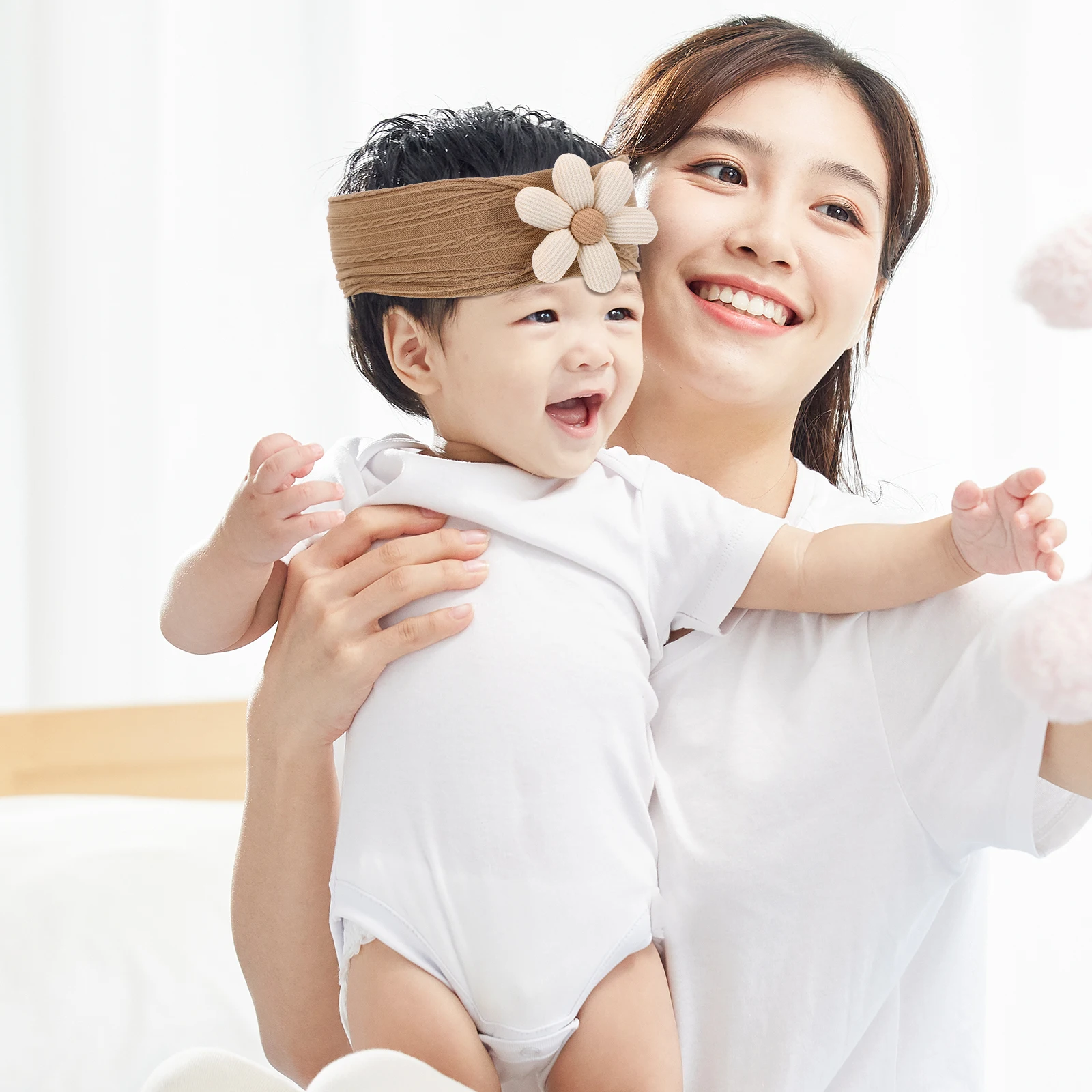 

2Pcs Baby Flower Headband Nylon Hair Accessory Girls White Coffee Flowers Newborn Toddler Headbands Hair Accessories