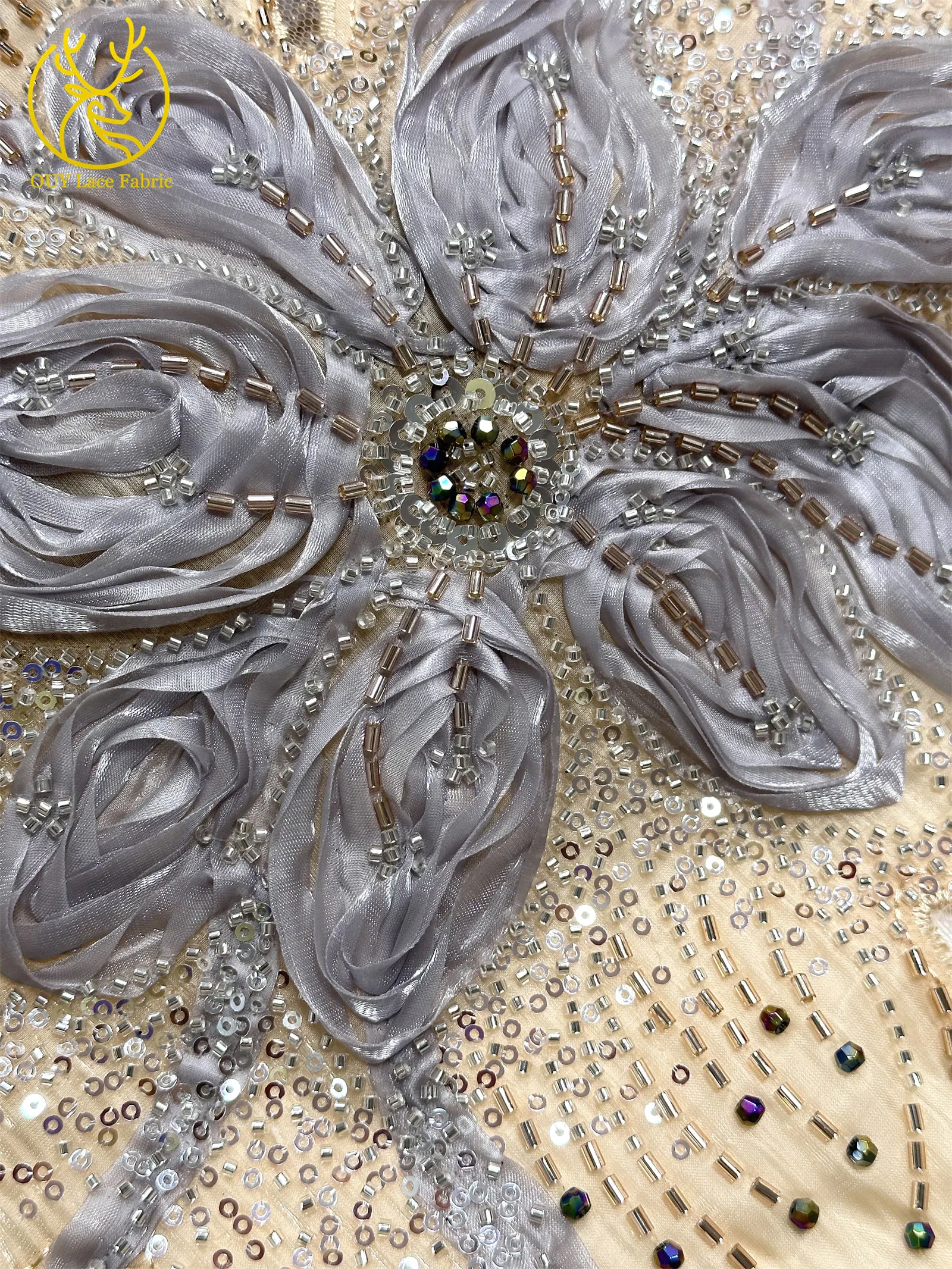 3D-Blumen-Tüll, afrikanischer Spitzenstoff, eleganter französischer nigerianischer Perlen-Pailletten-Mesh-Spitzenstoff für Damen, Hochzeitskleid-Design-Stoff – Detail 26